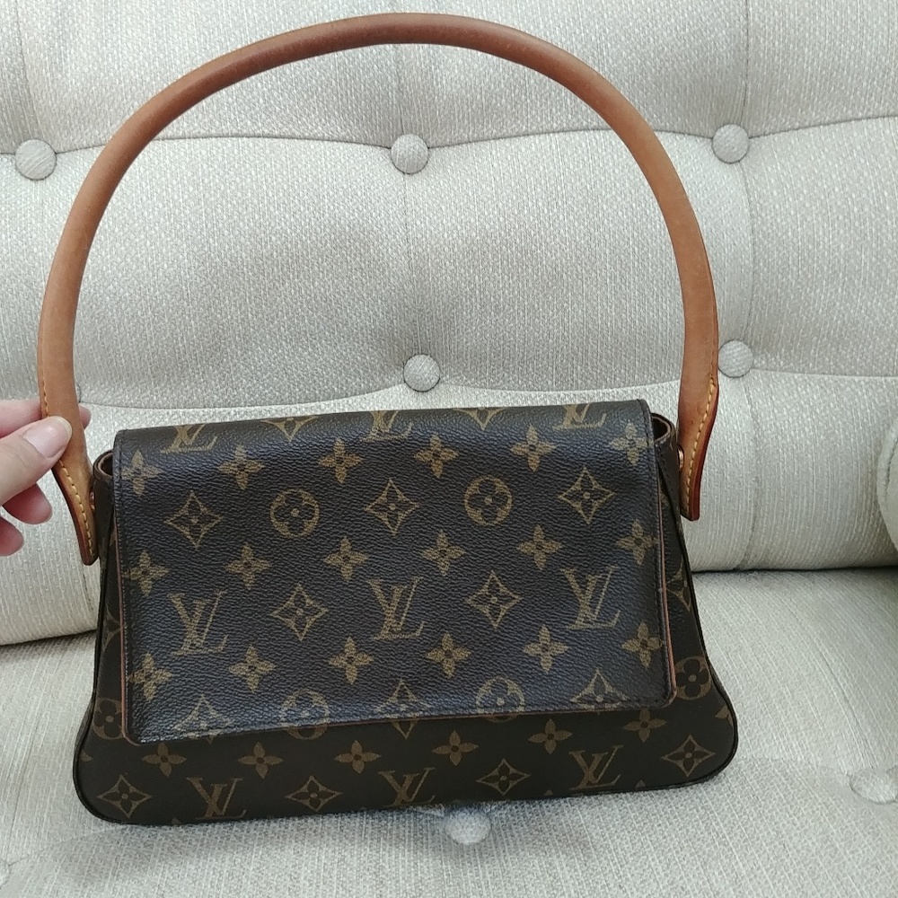 100% authentic LV mini looping- Used
